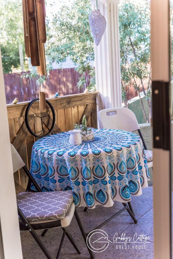 Gabbys Cottage Guesthouse 블룸폰테인 외부 사진